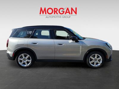 2025 MINI Countryman - Photo 3
