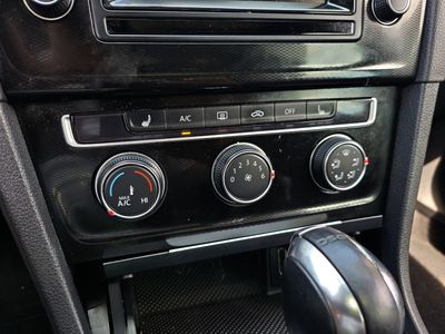 2015 Volkswagen Golf GTI - Photo 25