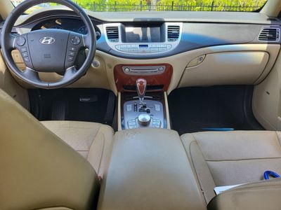 2012 Hyundai Genesis - Photo 14