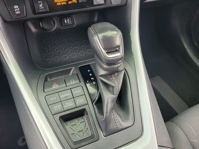 2019 Toyota RAV4 - Photo 25