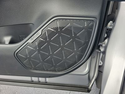 2019 Toyota RAV4 - Photo 18