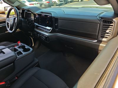 2025 Chevrolet Silverado 1500 - Photo 11