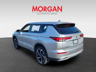 2024 Mitsubishi Outlander - Photo 6