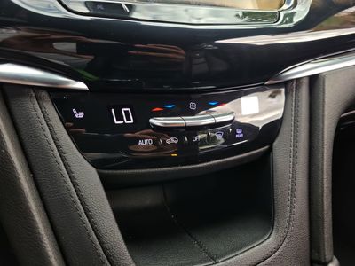 2021 Cadillac XT6 - Photo 24