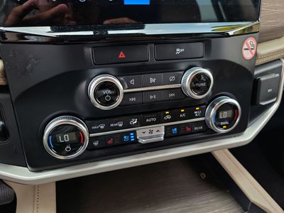 2023 Ford Expedition - Photo 25