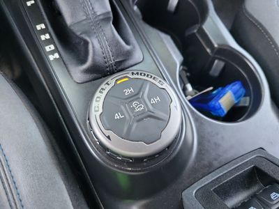 2022 Ford Bronco - Photo 26