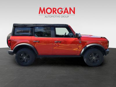 2022 Ford Bronco - Photo 3