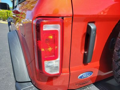 2022 Ford Bronco - Photo 10