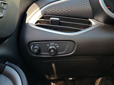 2023 Chevrolet Malibu - Photo 27