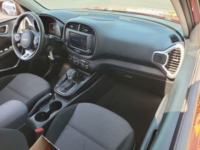 2023 Kia Soul - Photo 11