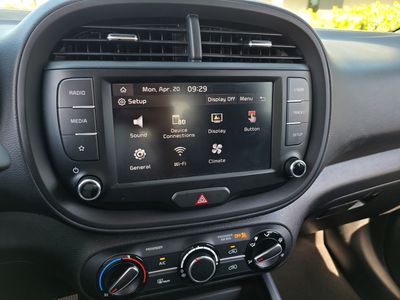 2023 Kia Soul - Photo 21
