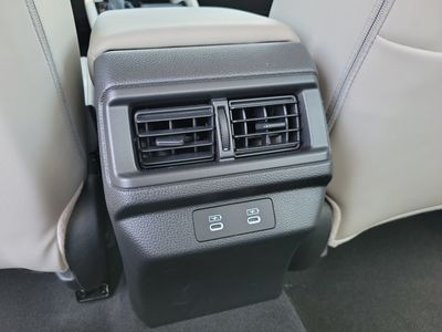2026 Honda Accord Hybrid - Photo 15
