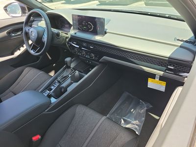 2026 Honda Accord Hybrid - Photo 11