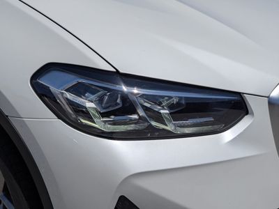 2025 BMW X4 - Photo 9