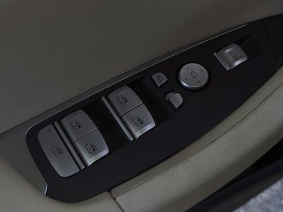 2025 BMW X4 - Photo 18