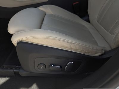 2025 BMW X4 - Photo 20