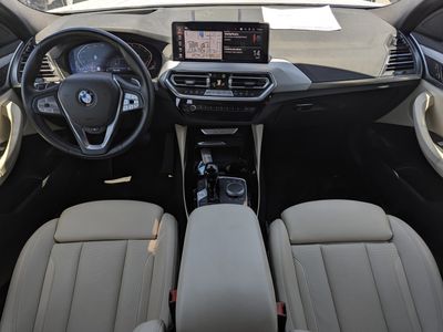 2025 BMW X4 - Photo 13