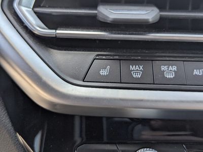 2025 BMW X4 - Photo 26