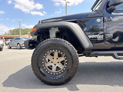 2021 Jeep Gladiator - Photo 10