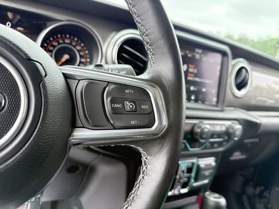 2022 Jeep Wrangler - Photo 13