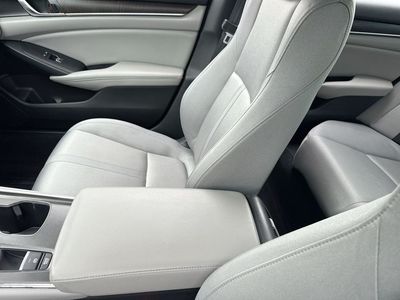 2019 Honda Accord - Photo 21
