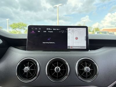2023 Kia Stinger - Photo 18