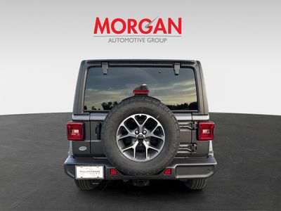 2025 Jeep Wrangler - Photo 4