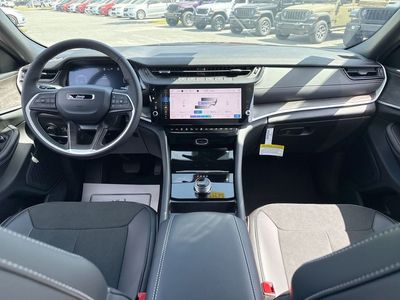 2026 Jeep Grand Cherokee - Photo 25