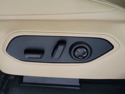 2026 Jeep Grand Cherokee — photo 19 view