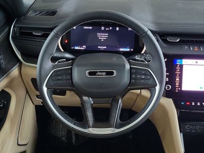 2026 Jeep Grand Cherokee — photo 21 view