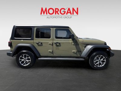 2025 Jeep Wrangler - Photo 2
