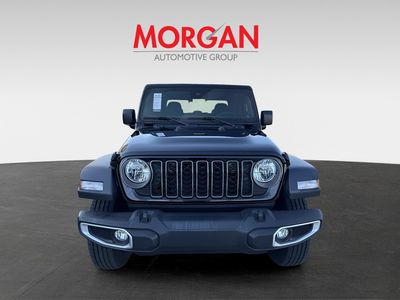2025 Jeep Gladiator - Photo 8