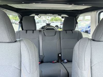 2026 Jeep Wrangler - Photo 28