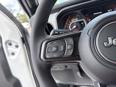 2026 Jeep Wrangler - Photo 15