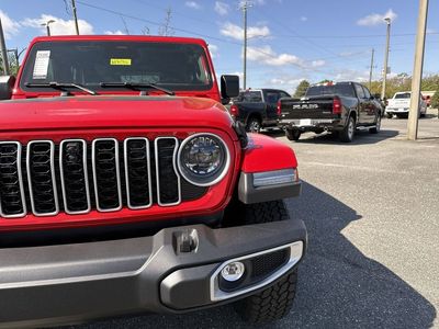 2026 Jeep Wrangler - Photo 9
