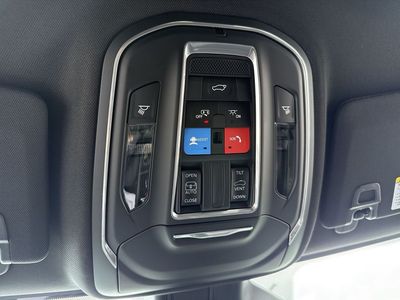 2026 Jeep Grand Cherokee - Photo 16