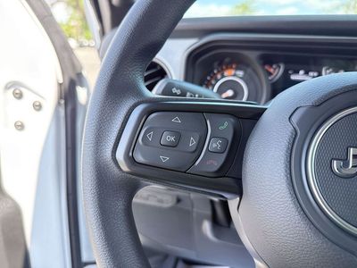 2026 Jeep Wrangler - Photo 15