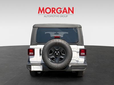 2026 Jeep Wrangler - Photo 4