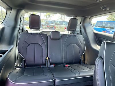 2026 Chrysler Pacifica - Photo 26