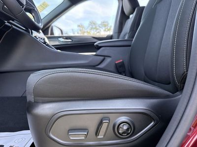 2026 Jeep Grand Cherokee - Photo 12
