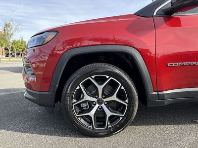 2026 Jeep Compass - Photo 9