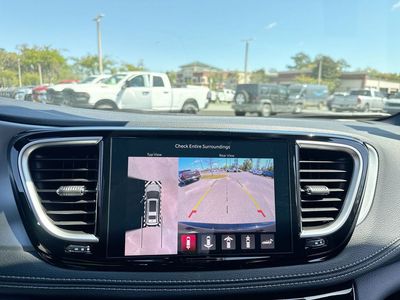2026 Chrysler Pacifica - Photo 22