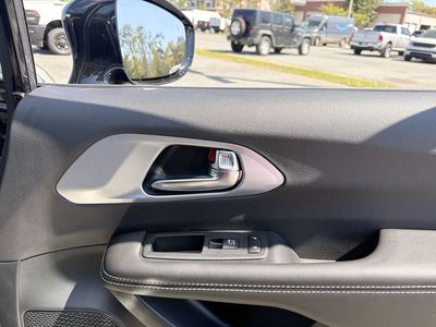 2026 Chrysler Pacifica - Photo 27