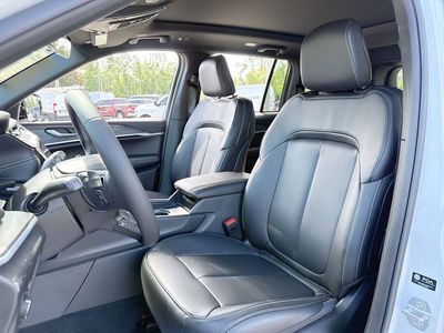 2026 Jeep Grand Cherokee - Photo 10