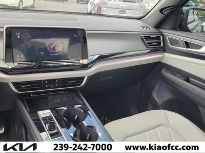 2025 Volkswagen Atlas Cross Sport - Photo 16