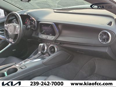 2019 Chevrolet Camaro - Photo 22
