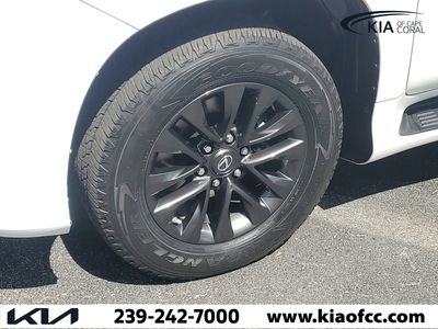 2020 Lexus GX - Photo 7
