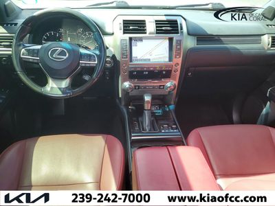 2020 Lexus GX - Photo 13