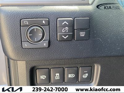 2023 Lexus GX - Photo 21