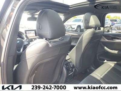 2025 BMW X4 - Photo 12